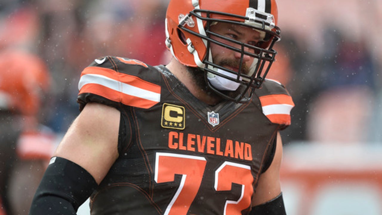 Browns' big 0 (wins) like a bull's-eye as season winds down